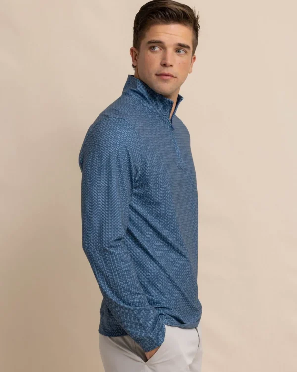 Southern Tide Clubbin' It Print Cruiser Quarter Zip< Pullovers & Hoodies