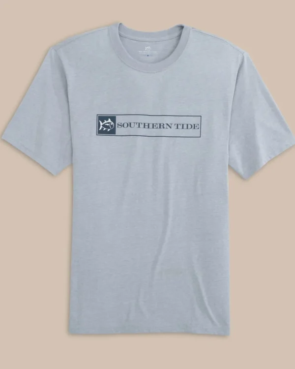 Southern Tide Heather St Banner Year Front Graphic Short Sleeve T-Shirt< T-Shirts