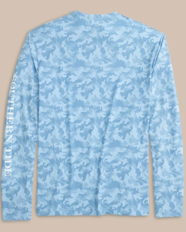 Southern Tide Island Camo Long Sleeve Performance T-Shirt< T-Shirts