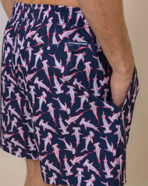 Southern Tide Nailed It Swim Trunk< Swim