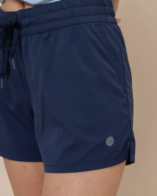 Southern Tide Sammie Intercoastal Performance Short< Shop Gift Guide