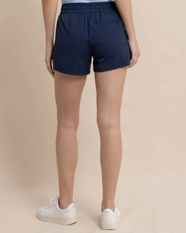 Southern Tide Sammie Intercoastal Performance Short< Shop Gift Guide