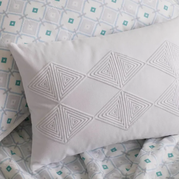 WPH Southern Tide Emerald Isle Quilt< Comforters & Quilts