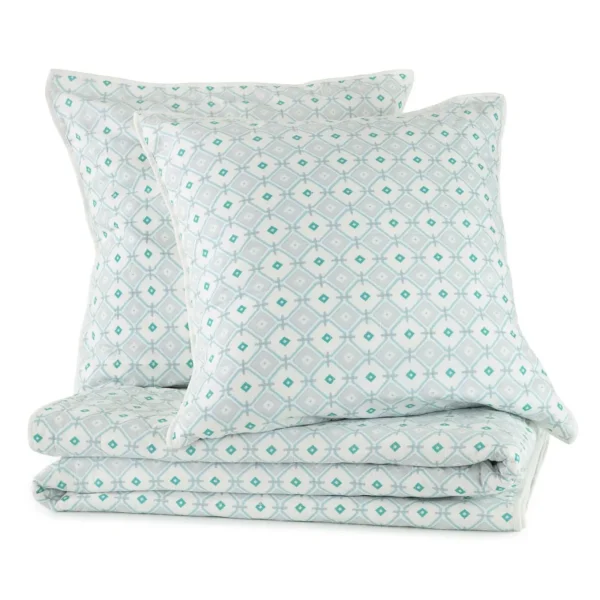 WPH Southern Tide Emerald Isle Quilt< Comforters & Quilts